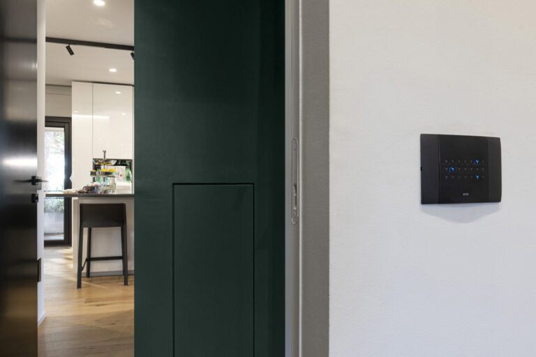 Le tecnologie AVE in un moderno appartamento di Roma